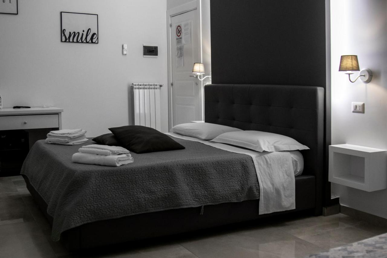 Aurora Luxury Rooms Napoli Dış mekan fotoğraf