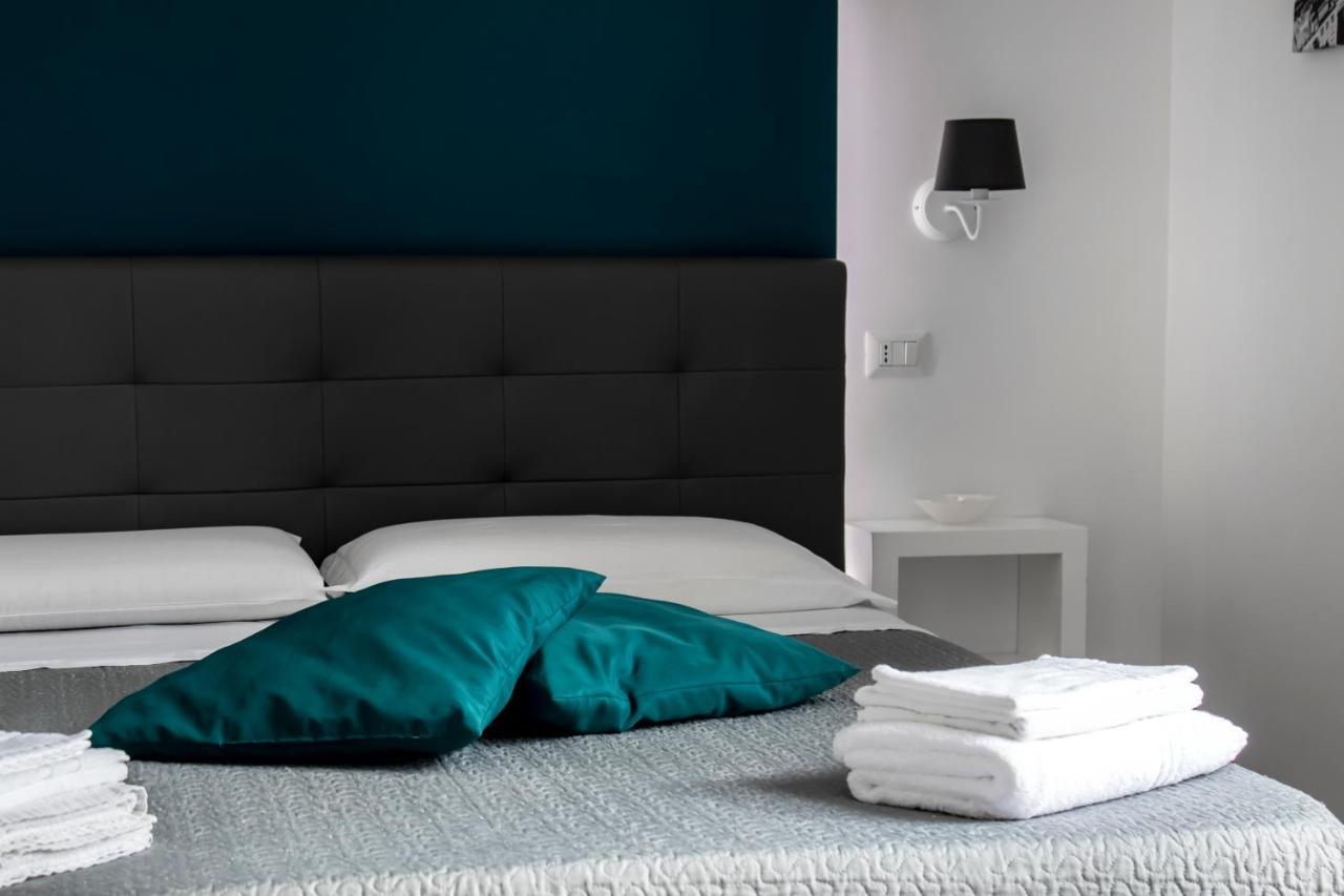 Aurora Luxury Rooms Napoli Dış mekan fotoğraf