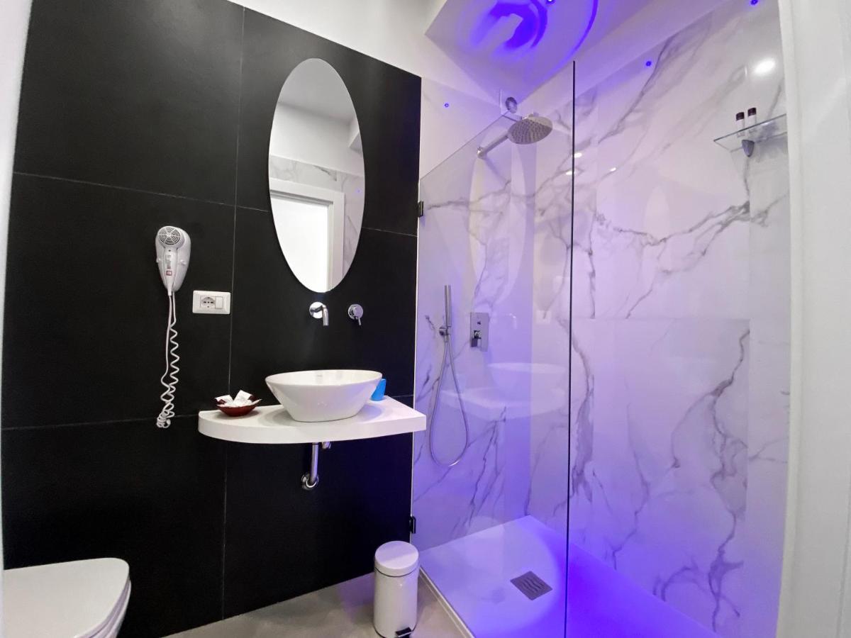 Aurora Luxury Rooms Napoli Dış mekan fotoğraf