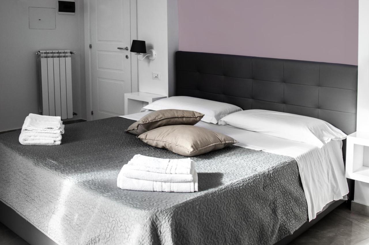 Aurora Luxury Rooms Napoli Dış mekan fotoğraf